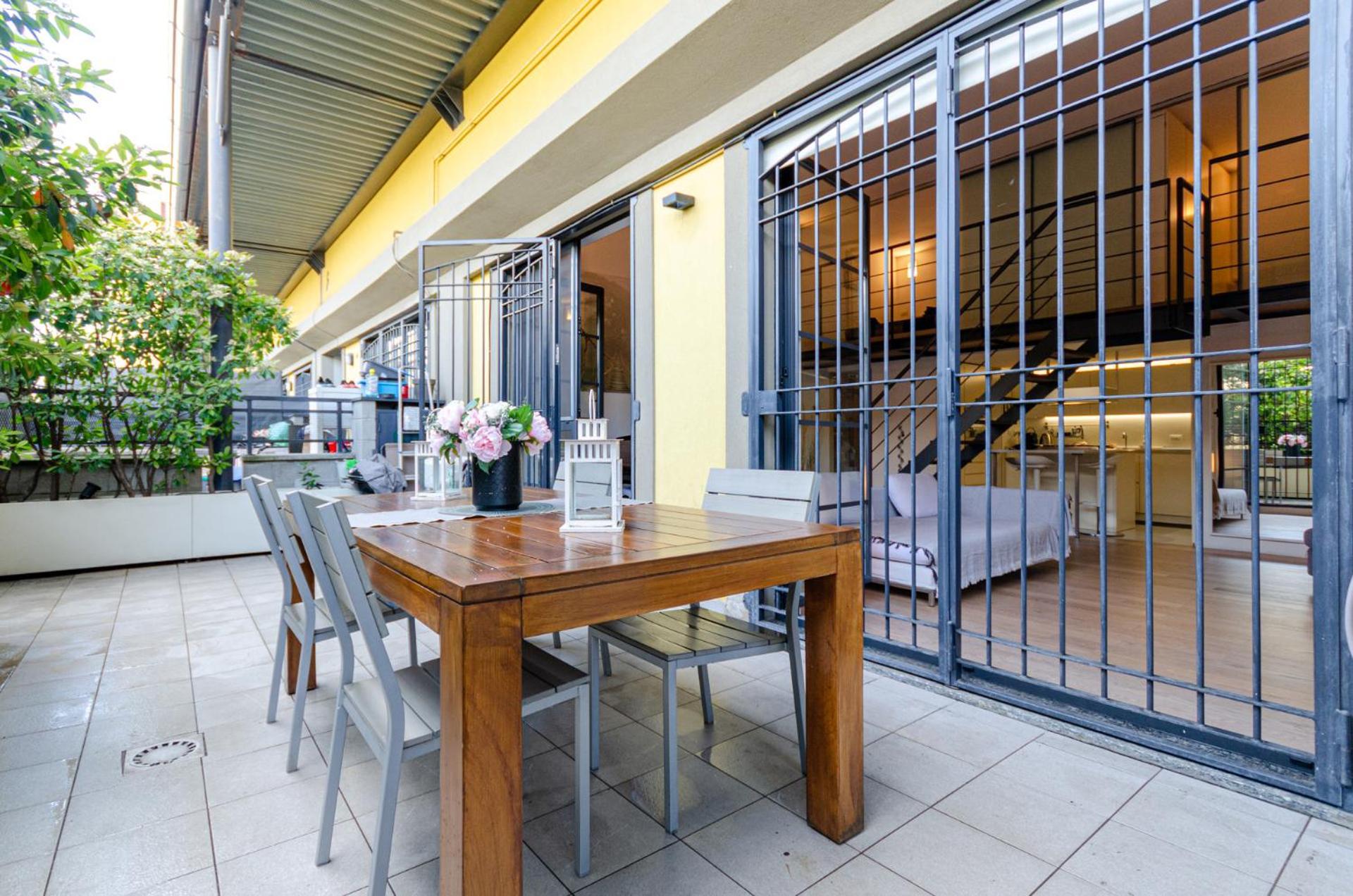 Vivimihome Loft Su Due Livelli Con Terrazzo ミラノ エクステリア 写真