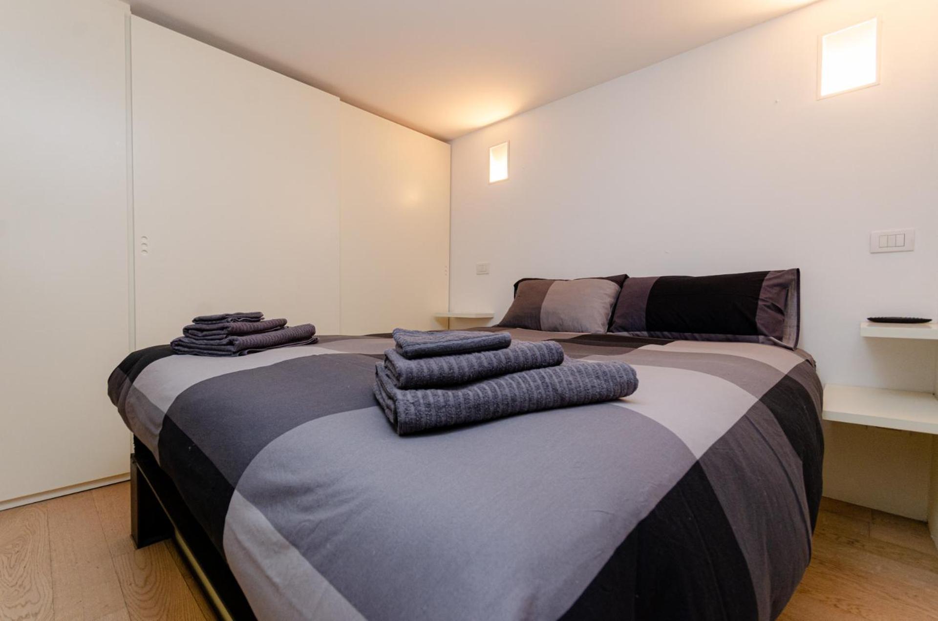 Vivimihome Loft Su Due Livelli Con Terrazzo ミラノ エクステリア 写真