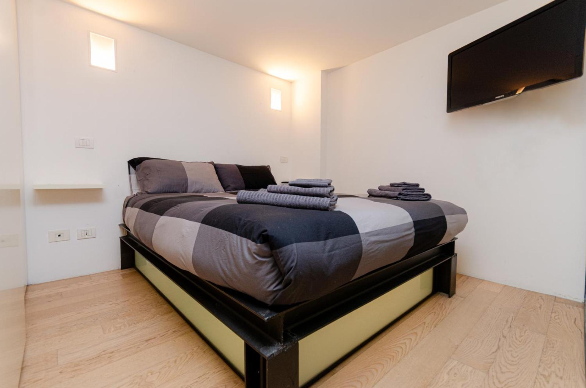 Vivimihome Loft Su Due Livelli Con Terrazzo ミラノ エクステリア 写真